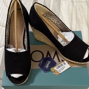 TOMS Black Wedge Peep Toe Espadrilles